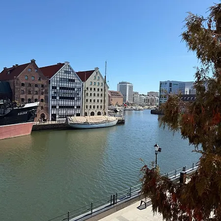 Motlawa Apartments - Old Town & River Viev, Fast Wifi Gdansk Exterior photo